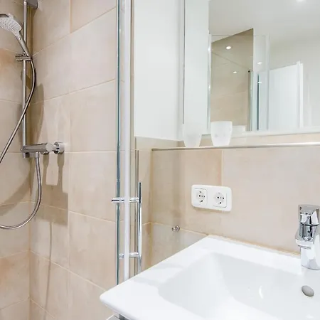 דירה Haus Atrium 19 *